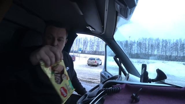 Дальнобой!!! Еду в режиме валасы назад? Пенза, Рязань, Москва и вот я и дома!!! Успел на выгрузку!! смотреть онлайн