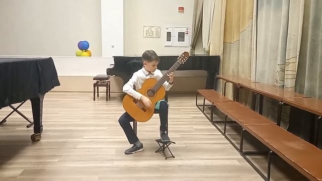 Чечулин Матвей, 4 класс. А.Виницкий "Бабушкина шкатулка" М.Каркасси "Галоп" смотреть онлайн