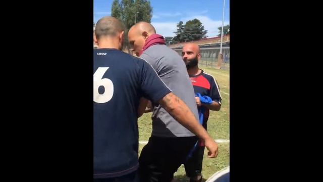 sergio parisse allenatore per i bisonti. i suoi consigli tecnici su passaggi e traiettorie di corsa смотреть онлайн