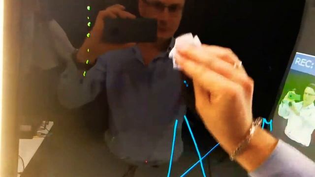 Как стирать маркер с Прозрачной световой доски смотреть онлайн