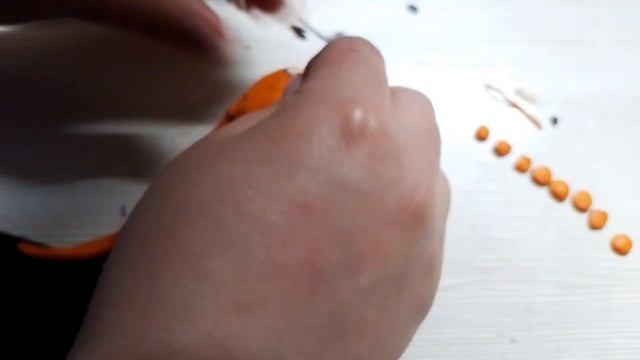 Как слепить из пластилина Большого Стингера флина из 3 части #banban #видеолепка !!