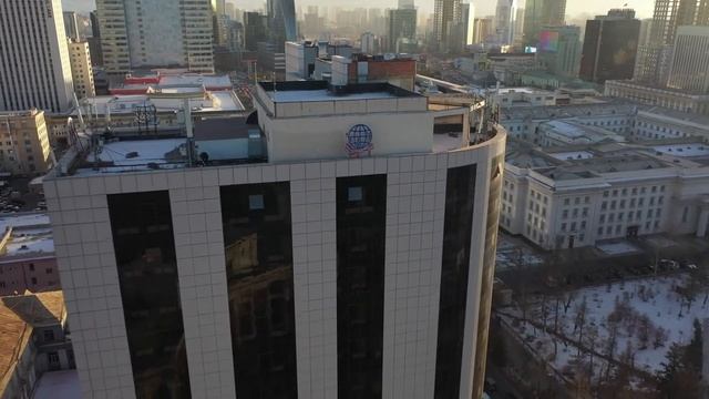 Монгольский университет поствысшего образования. Съемка с высоты осенью 2022 года смотреть онлайн