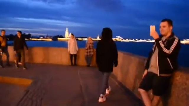 Вечер в Санкт-Петербурге смотреть онлайн