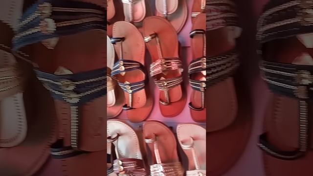 ПРАВИЛЬНАЯ ОБУВЬ К ИНДИЙСКОМУ САРИ #shorts смотреть онлайн