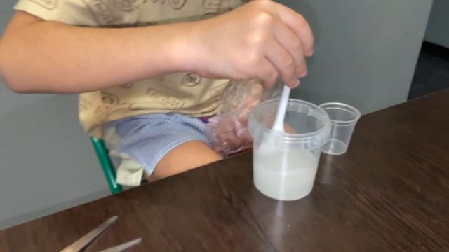 Эксперимент от Дамира, MAGIC WATER зачарованная вода, опыт номер 1 смотреть онлайн