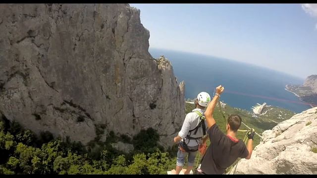 Владимир на Ильяс-кая RopeJumping with SkyLine X-Team in Crimea смотреть онлайн