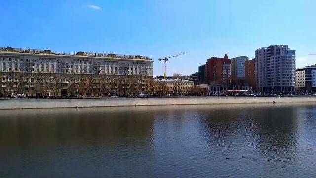 Весенняя Москва-Река смотреть онлайн