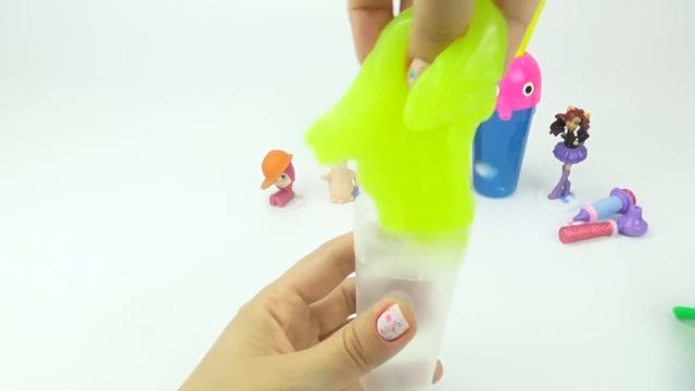 Открываем сюрпризы и ищем игрушки из мультиков смотреть онлайн