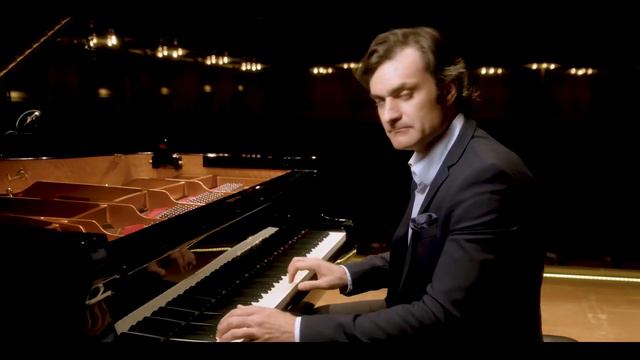 The Shigeru Kawai SK-EX with Ivan Ilić | The Vanished Days - Grieg | Tập 2 смотреть онлайн