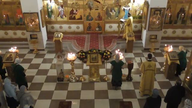 Неделя 36-я по Пятидесятнице. Перенесение мощей сщмч. Игнатия Богоносца. смотреть онлайн