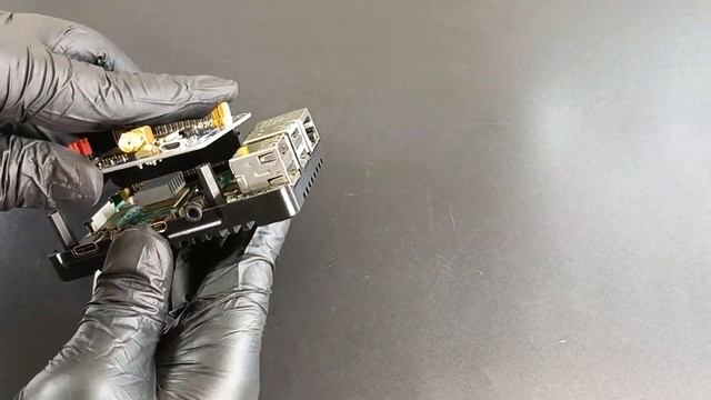 LoRa HAT (868MHz/433MHz) Range Up to 5 KM for Raspberry Pi смотреть онлайн