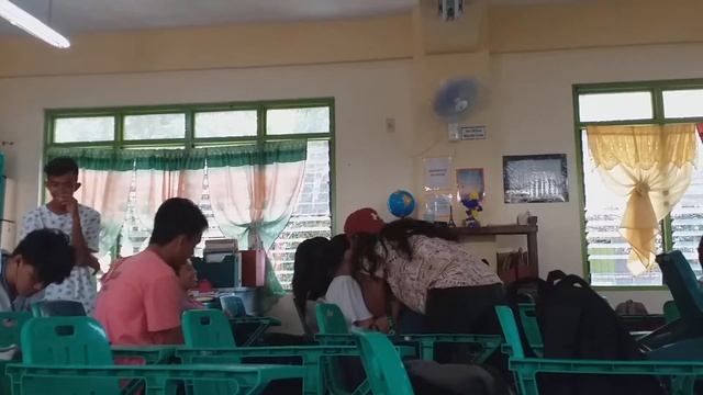 Crazy classmates !! смотреть онлайн