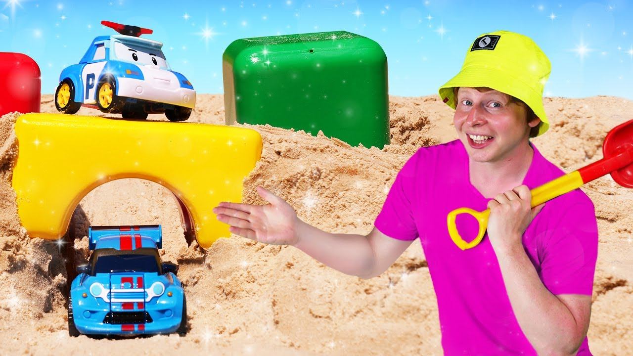 Машинки в песочнице — Развивающие игры и мультики для самых маленьких — Строим тоннель в песке смотреть онлайн