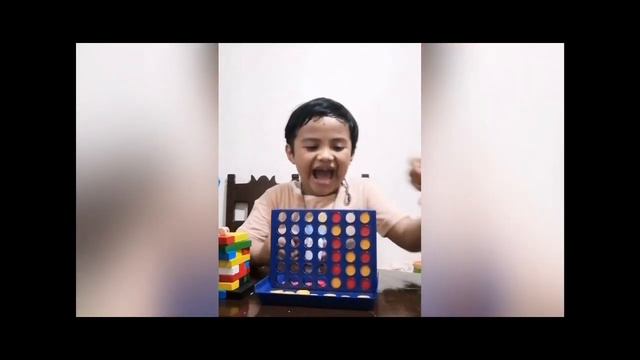 Interesting Connect 4 game смотреть онлайн