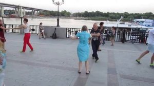 Танец Линди-хоп. Ростов-на-Дону. Набережная.