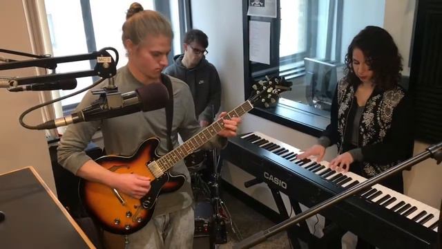Conrad Shock & The Noise, "Murphy's Law," Local Spins Live (1/11/17) смотреть онлайн