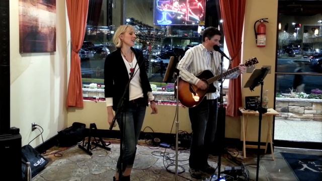 Back It Up (Caro Emerald) - Dave and Rebecca смотреть онлайн