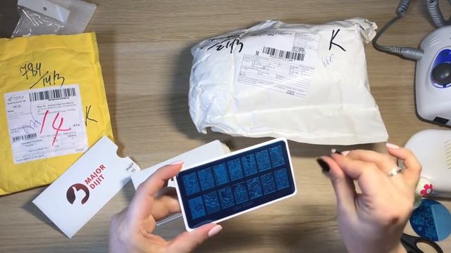 Стемпинг пластины кружева 10 штук. Nikole Diary 13 лаков. Штамп и сверкающие стразы. смотреть онлайн