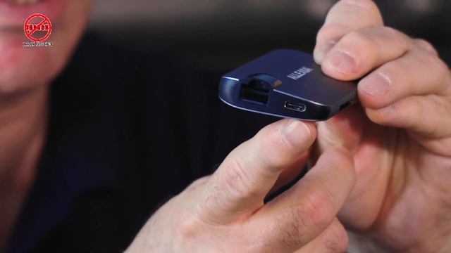 Use a USB-C Hub to Replace all the dongles for your iMac, MacBook, iPad Pro смотреть онлайн