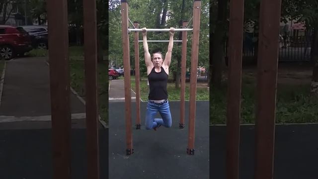 25 подтягиваний (woman pull ups) смотреть онлайн