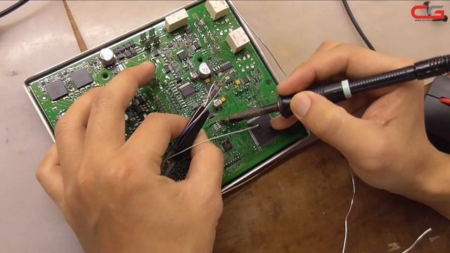 CGPRO read and write Porsche BCM free of remove components смотреть онлайн