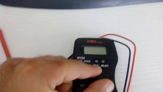 M320 Digital Multimeter Auto Range 4000 Counts DMM LCD Display with Data Holding смотреть онлайн