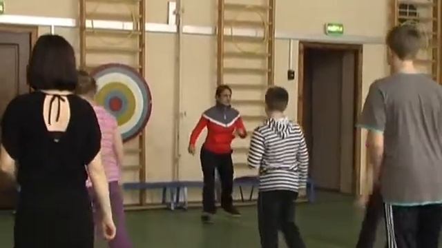 Фитнес - танцы 19.03.2011года (в школе №1282) смотреть онлайн