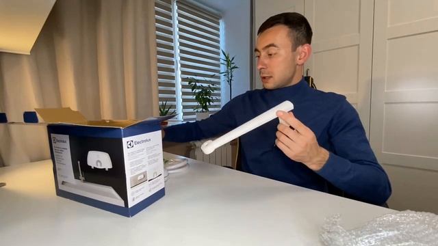 ПРОТОЧНЫЙ ВОДОНАГРЕВАТЕЛЬ 3,3кВт. 5,5кВт.Обзор. Electrolux Smartfix. Где опасность? Влад обзор. смотреть онлайн