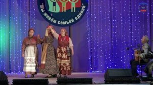 «Женская пляска на троих»... 18-09-28н