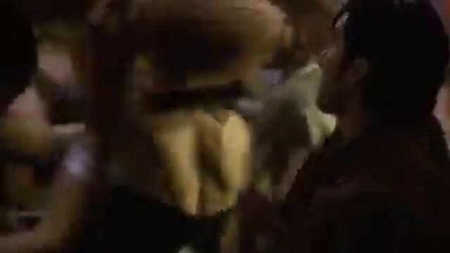 А вот и Полли 2004 смотреть онлайн