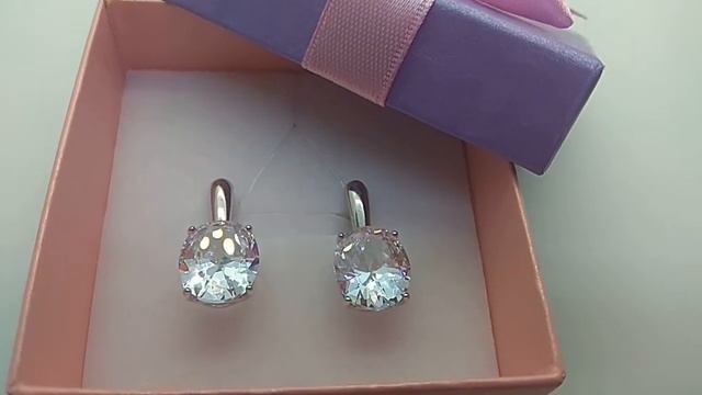 Серьги из серебра с большим прозрачным камнем смотреть онлайн