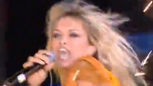 Вера Брежнева   Любовь спасет мир  Vera Brezhnev - Live-RU