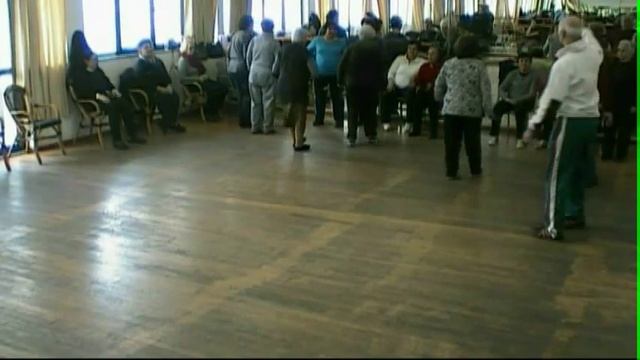 Seniors' Falls Preventive Exercise Program смотреть онлайн