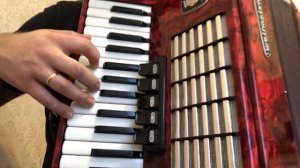 Урок на аккордеоне «На сопках Маньчжурии» для Любови