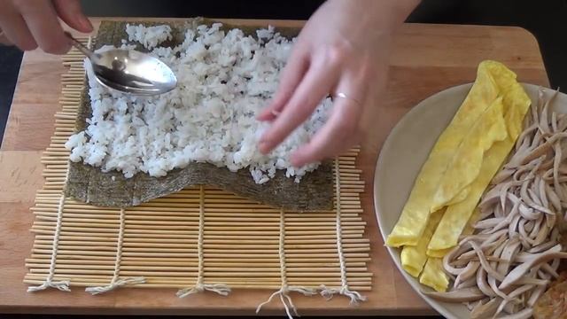 Корейская кухня: кимчи кимбап (김치김밥) или роллы с кимчи