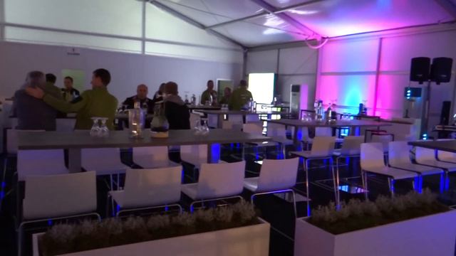 Оберхоф-2020. Послесловие. Танцы в пьяной палатке, VIP-ужин, трибуны приветствуют победу Фуркада смотреть онлайн