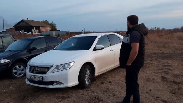 TOYOTA CAMRY 50.Сколько и каких автомобилей должно быть в деревне. смотреть онлайн