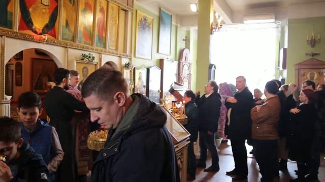 Причастие. Воскресная Литургия. Пятая неделя Великого поста (Марии Египетской) 15 апреля 2019 смотреть онлайн