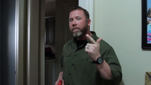 Avoid Death Alley "Home Defense" смотреть онлайн