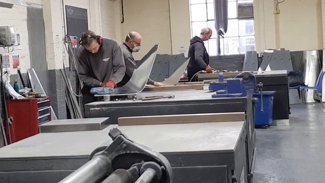 Морган - легенда английского автопрома. MORGAN MOTOR. Люксовые машины. Вековые традиции. Влог.