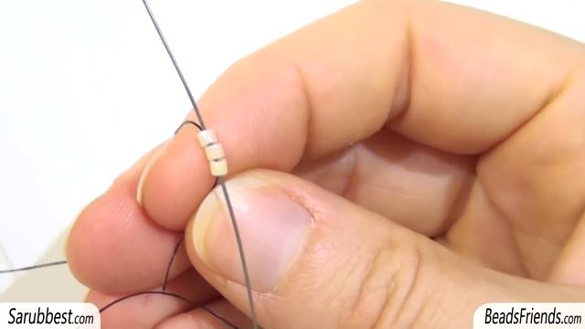 BeadsFriends: Basic Peyote Tutorial - How to make a triangle using Peyote Stitch смотреть онлайн