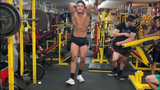Nicolas Karpenkopf (teen transformation 14-19) смотреть онлайн