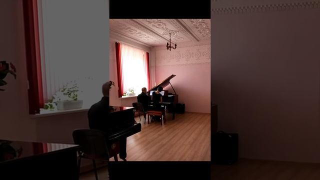 И.Корнелюк. Сюита "Мастер и Маргарита" , Адажио. Транскрипция для ф-но в 4 руки И.Оловникова смотреть онлайн