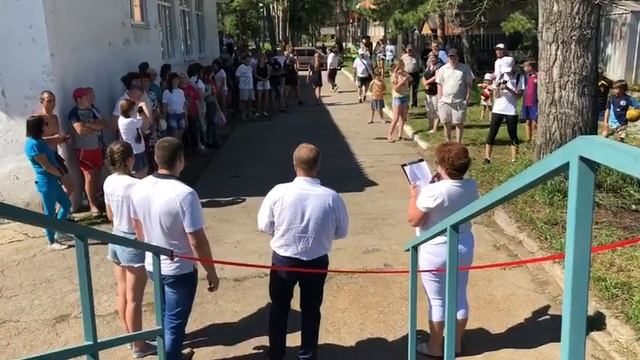 Открытие стадиона в Новой Солянке.mp4 смотреть онлайн