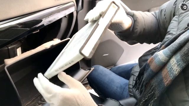 Замена салонного фильтра Мазда СХ5 / Мазда замена фильтров / Cabin filter Mazda CX-5 смотреть онлайн