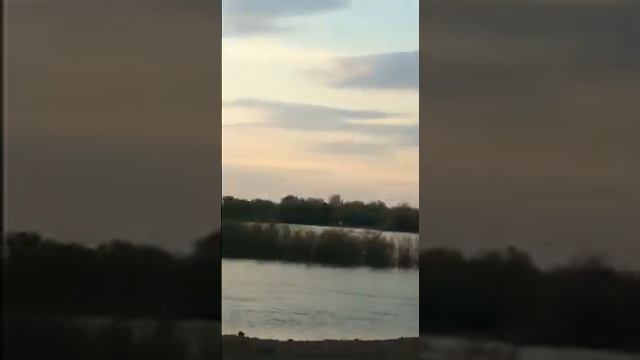 Красивый закат под хорошую музыку смотреть онлайн