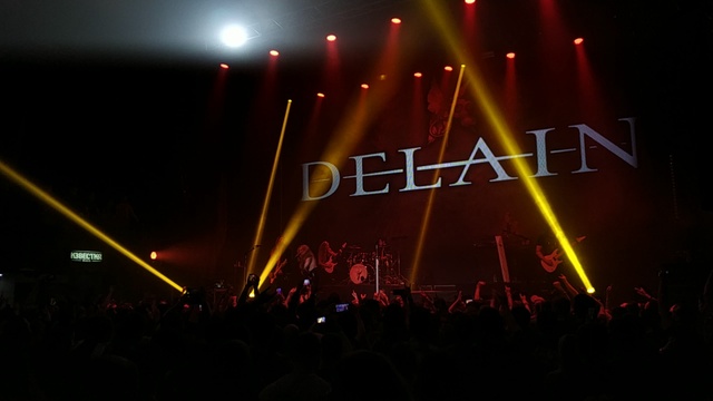 DELAIN - Fire with Fire смотреть онлайн