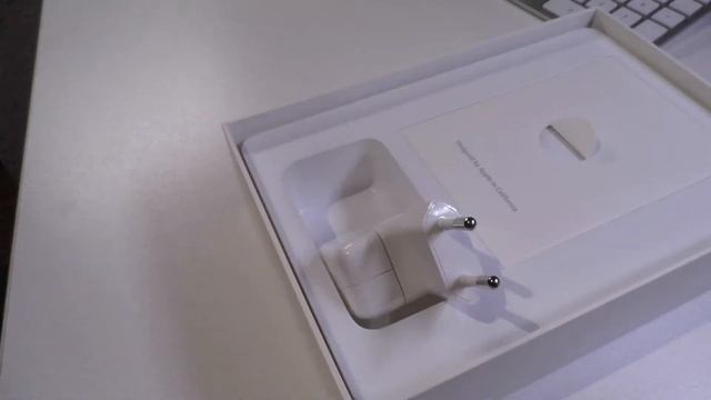iPad mini Retina Unboxing Stop Motion смотреть онлайн