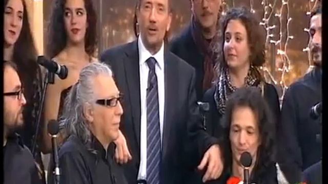 Κάλαντα: Νικος Τουλιάτος - Ηχοδραση & Γλυκερια - Μακεδονας "Στην υγειά μας" смотреть онлайн