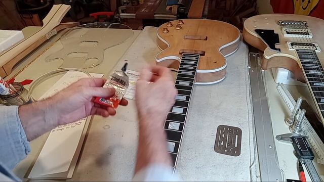 V31. Building A 50's Les Paul Burst or Black Beauty Custom Per StewMac Templates смотреть онлайн